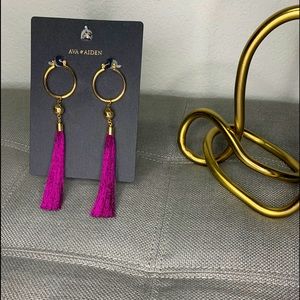 💜gold hoop with purple tassel earrings💜